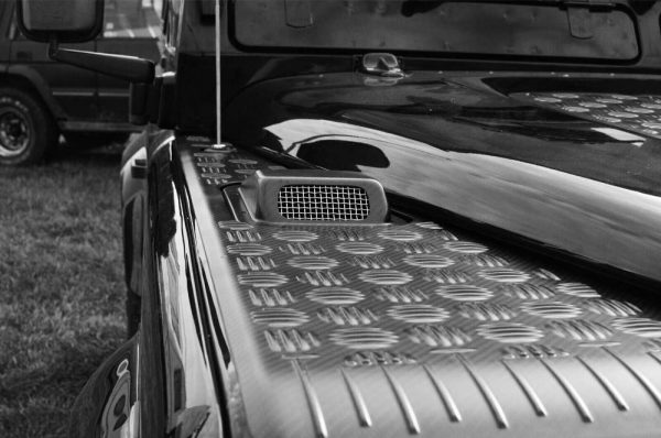 Land Rover 90/110 Chequer Plate Wings